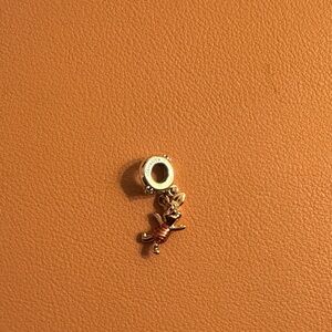 Pandora Disney Winnie the Pooh Piglet Dangle Charm brand new